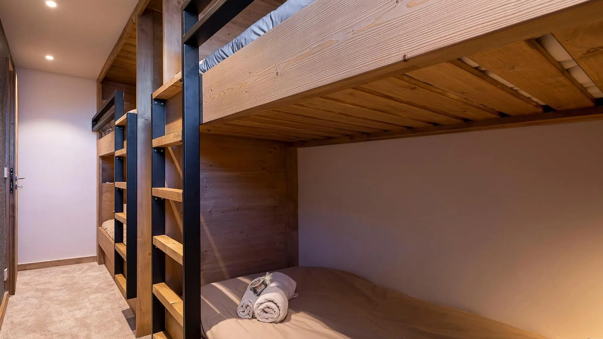 Appartement Prestige 4 Pieces Renove, Skis Aux Pieds, 8-10 Pers, Wifi, Avoriaz - Fr-1-314-122 0*,  France